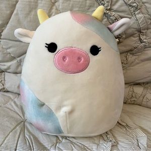 NWT - Squishmallows Candess the Cow
